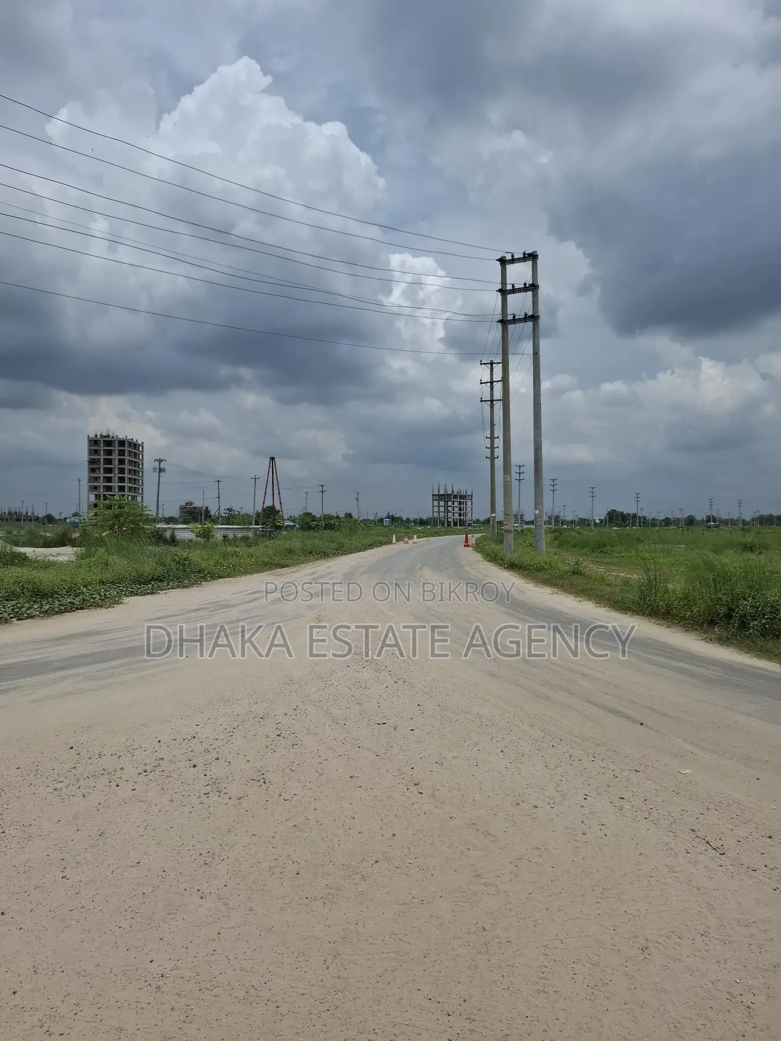 Directly facing the lake and garden, open on south, north, and west sides in Dhaka