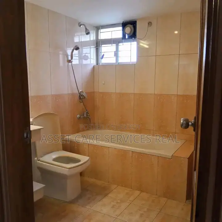 3-Bed Un-Furnished Apartment For Rent In Banani North in Banani
