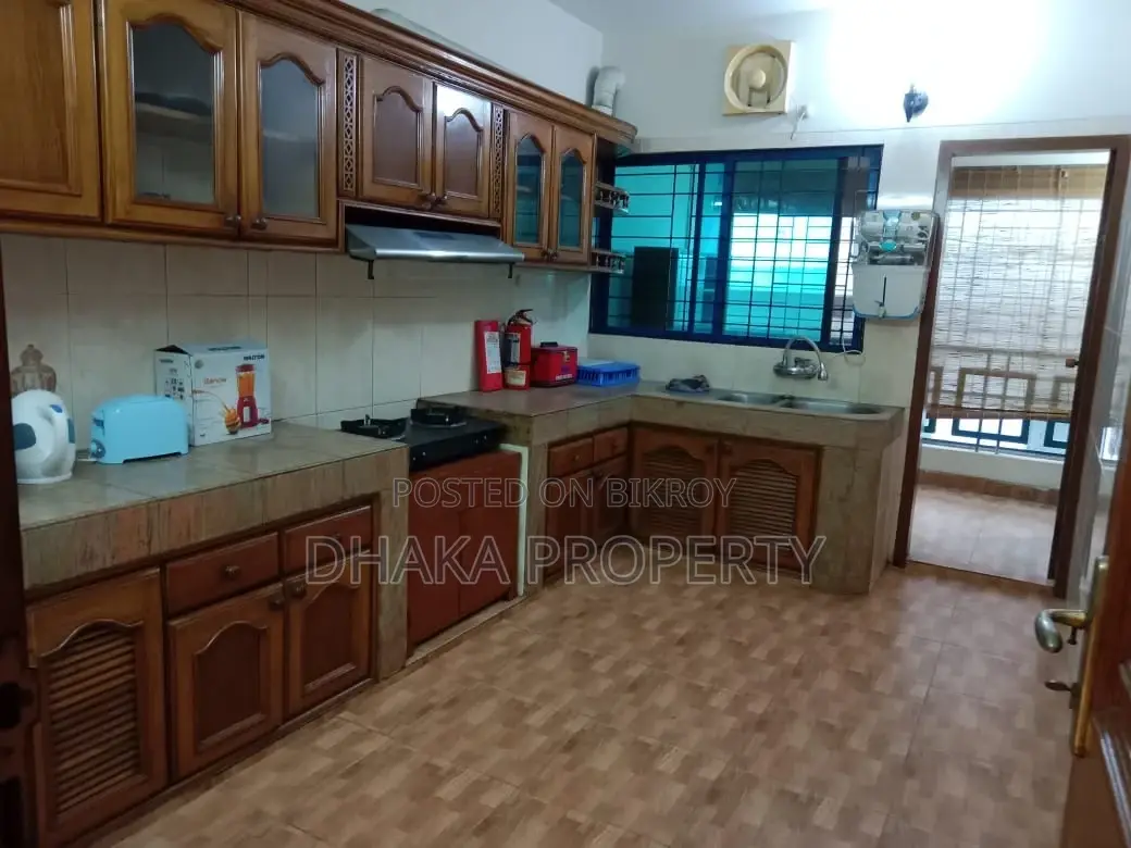 2700sqFt.Wonderful 3Bedroom Full Furnish Apartment Rent at Gulshan in Gulshan