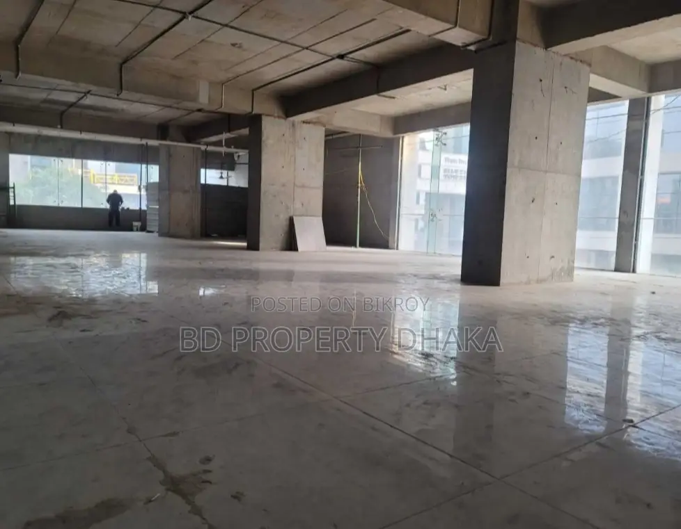 3000 Sqft Open Commercial Space Rent in Banani in Banani