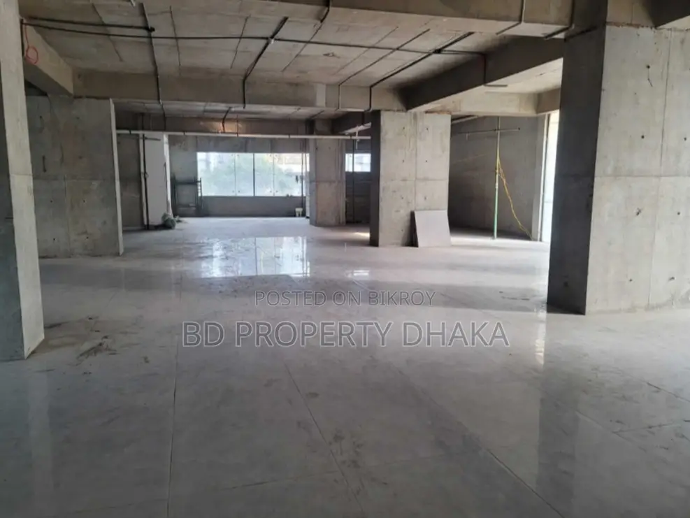3000 Sqft Open Commercial Space Rent in Banani in Banani