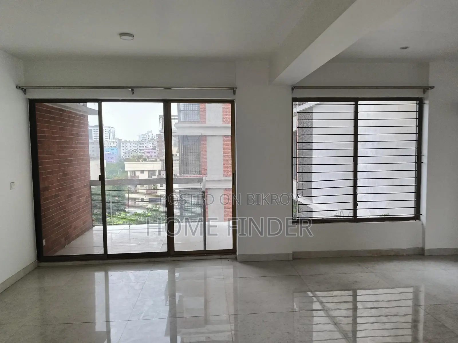 A Nice And Comfortable Apartment Of 3500 Sq Ft Is Up For Rent In Gulshan in Gulshan