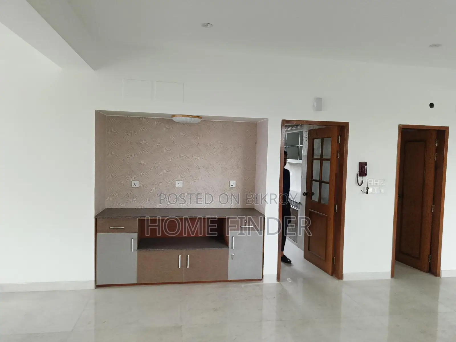 A Nice And Comfortable Apartment Of 3500 Sq Ft Is Up For Rent In Gulshan in Gulshan