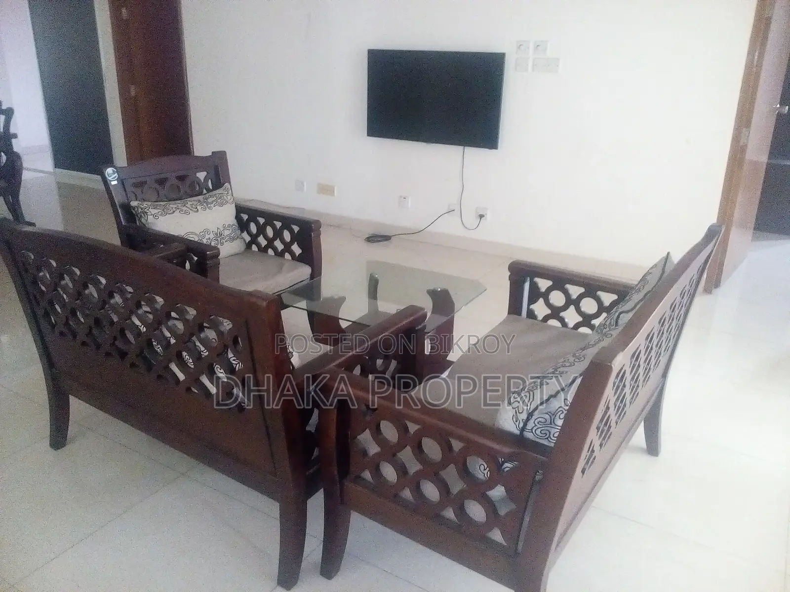 Furnished 4-Bedrooms Apartment Rent in Banani in Banani
