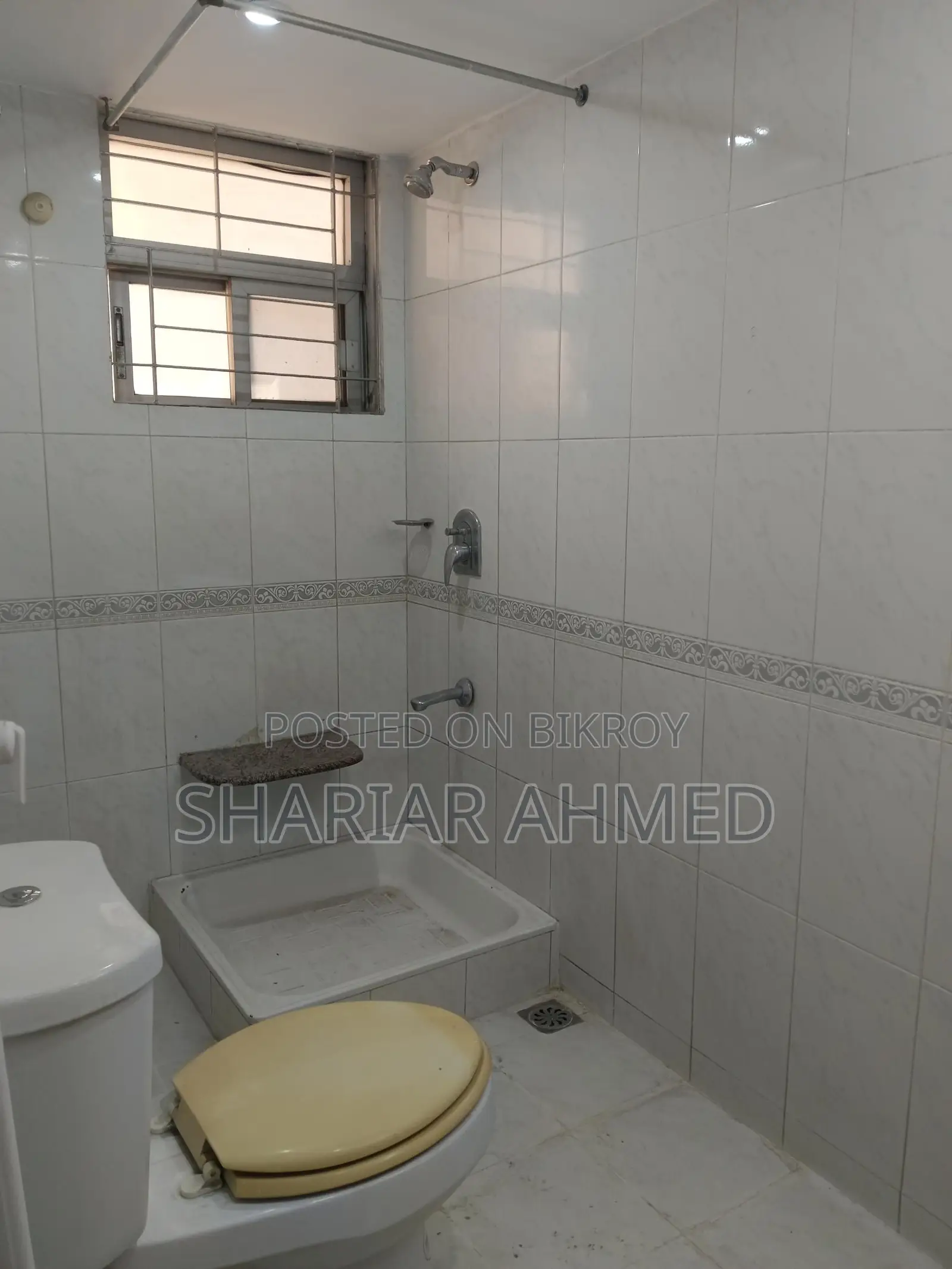 2800 Sqft 4 BED UN-FURNISHED APARTMENT FOR RENT IN GULSHAN 2 in Gulshan