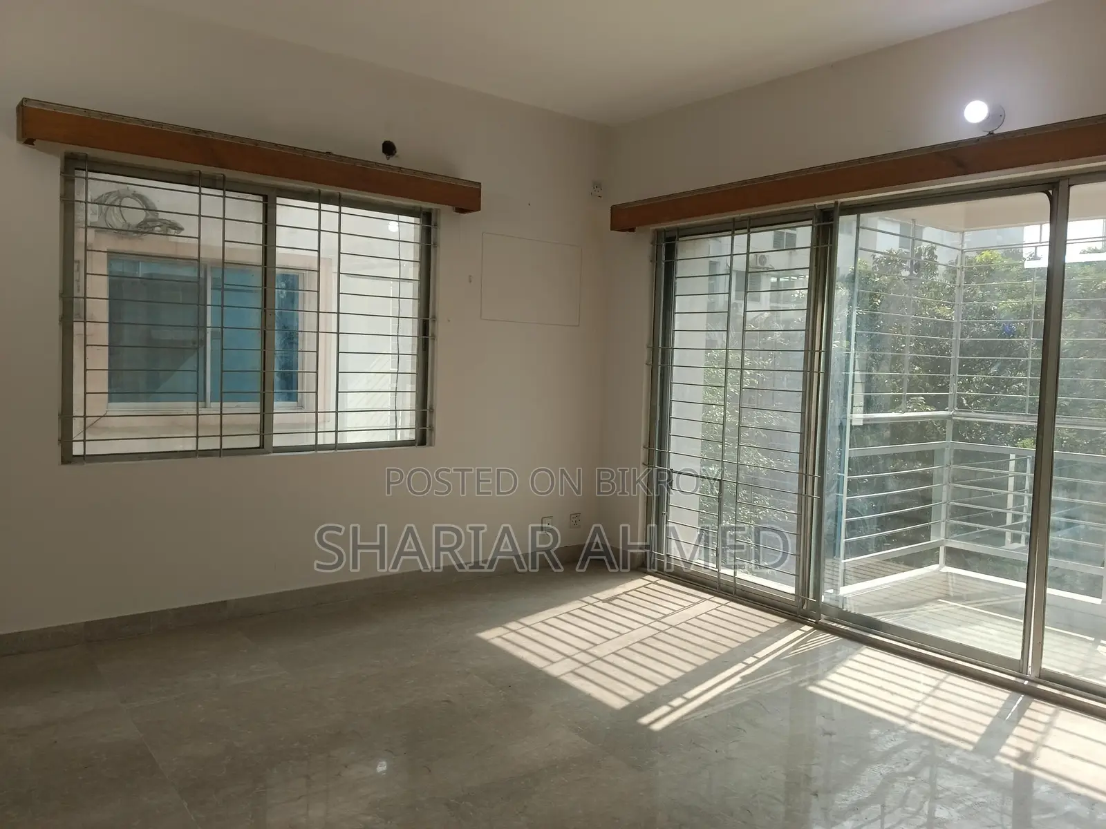 2800 Sqft 4 BED UN-FURNISHED APARTMENT FOR RENT IN GULSHAN 2 in Gulshan