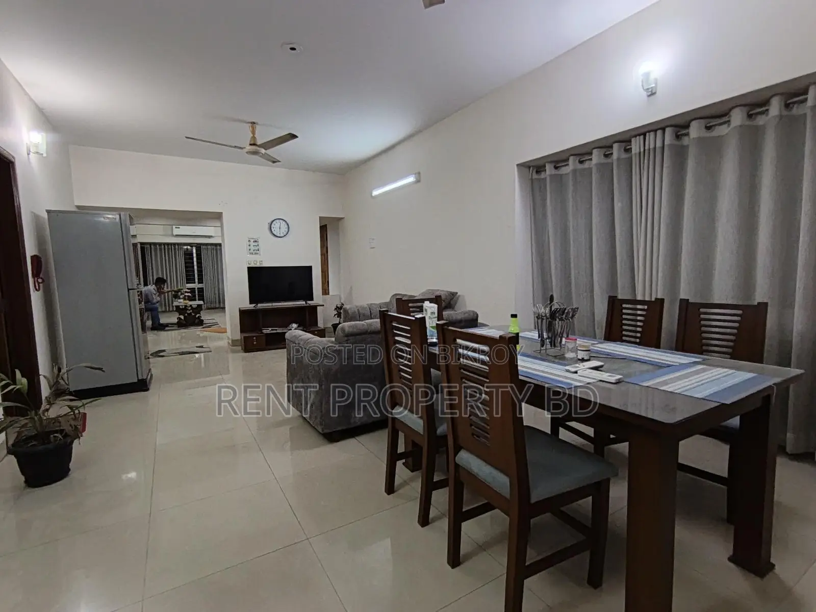 4 Bed Fully Furnished Apartment Rent At Gulshan-2 in Gulshan