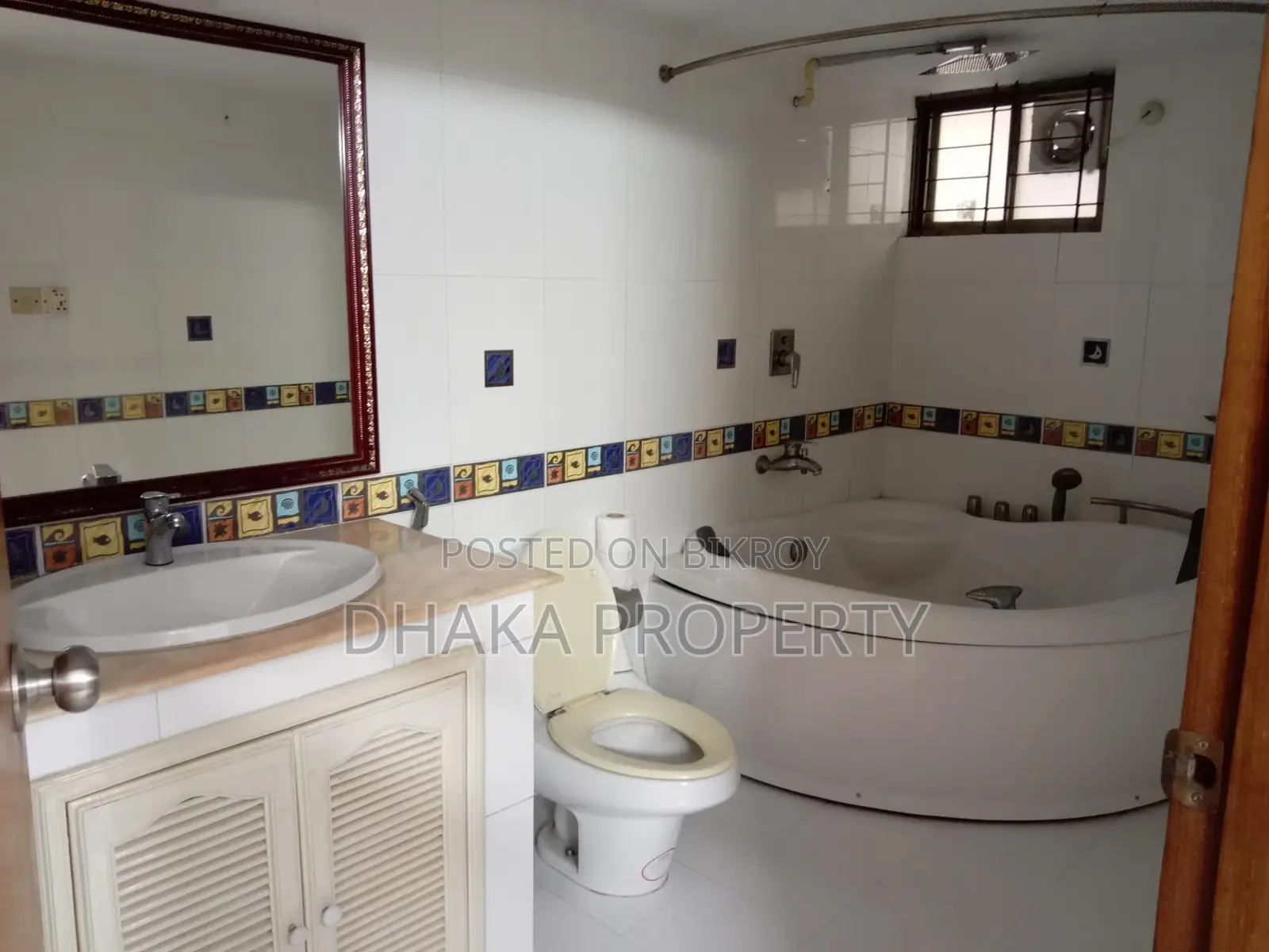 Exclusive Full Furnished Apartment Rent in Gulshan in Gulshan