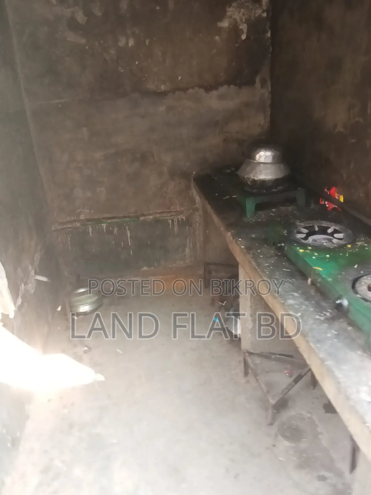 7.5 Katha Tin-shed House for Sale with Titas Gas Line in Mohammadpur