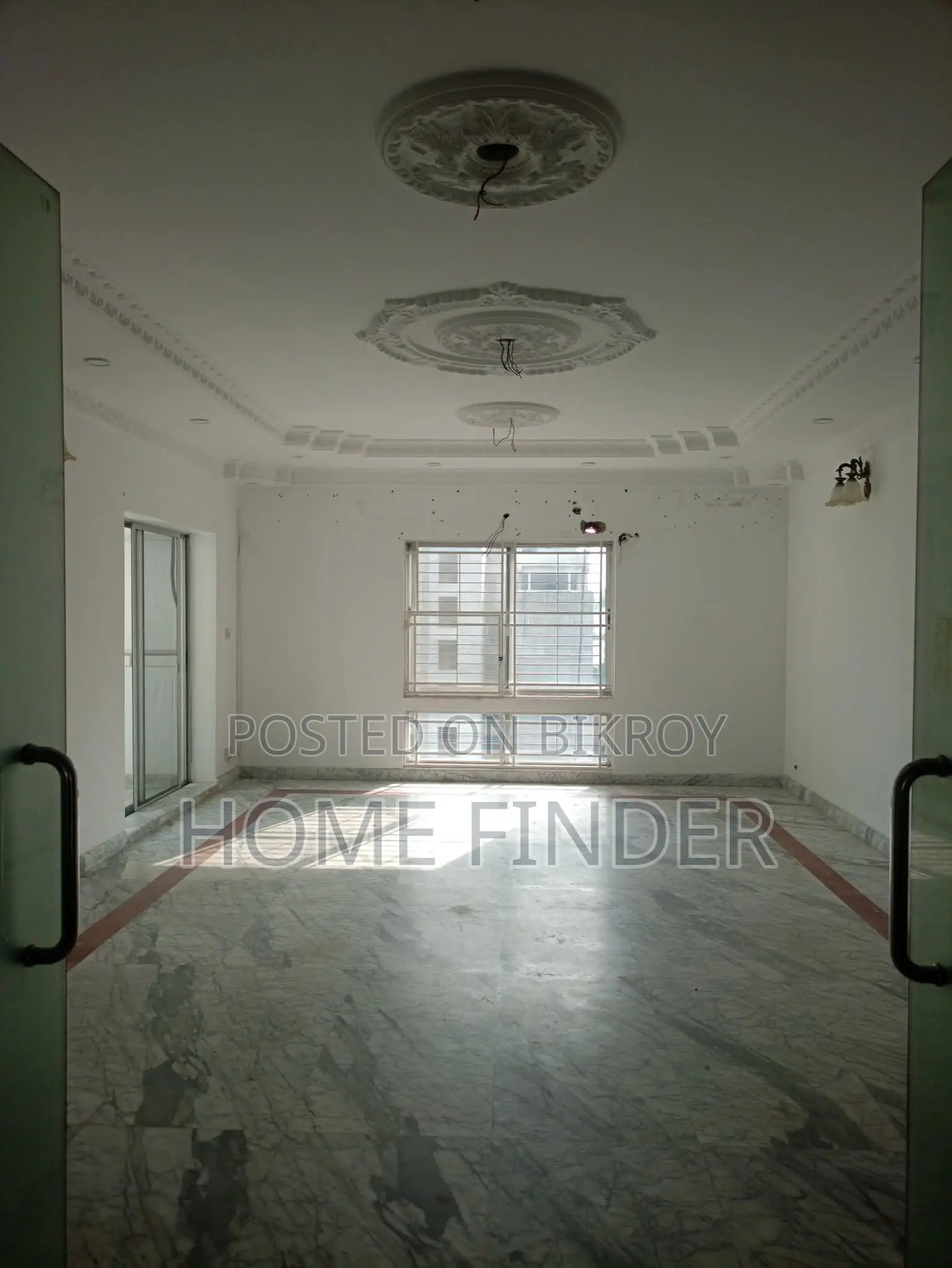 OFFICE RENT IN GULSHAN in Gulshan