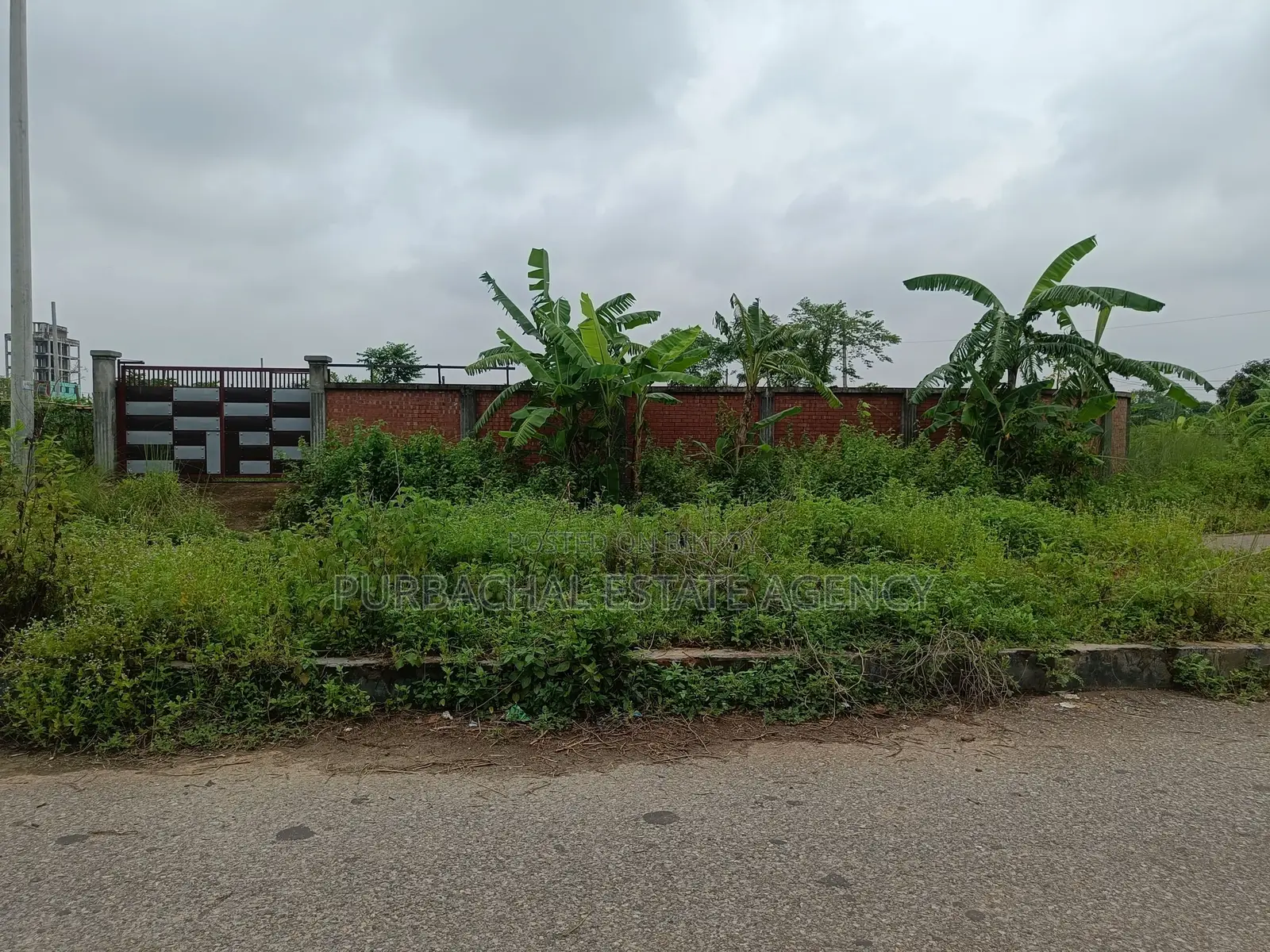 Near 100ft, 3 Katha Plot In Sec#22 in Purbachal