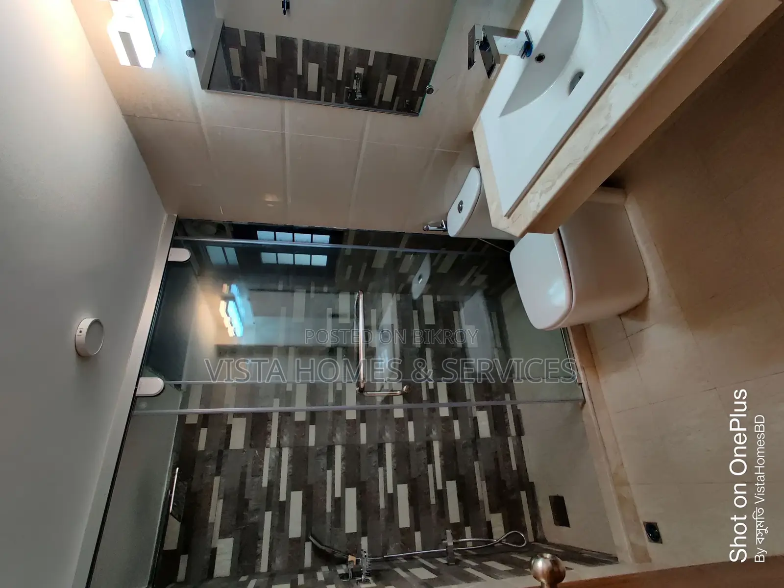 Elegant Lakeside Living | Fully Furnished 3 Bed Apartment in Gulshan-1 in Gulshan