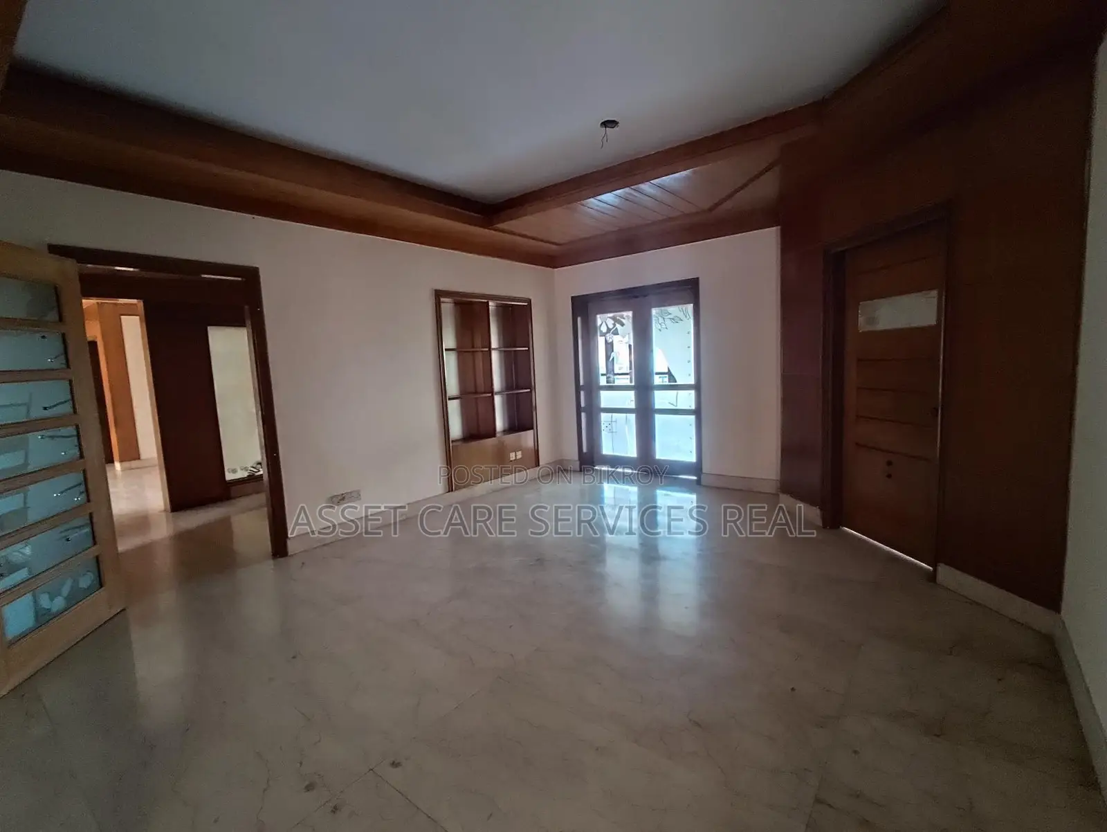 4000-Sqft 4Bed Lake View Big Apartment Rent In Gulshan-2 in Gulshan