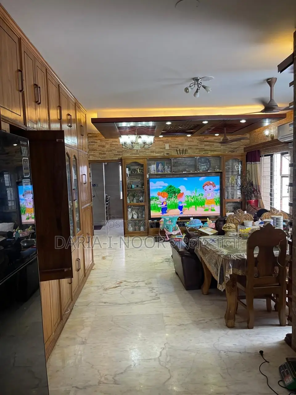 Oriental's Lake View 1860 SFT Flat in Dhanmondi with Titas Gas Connection in Dhanmondi