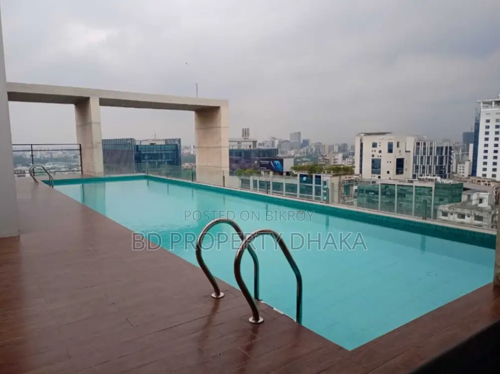 Nice Gym/pool Excellent Full Furnished Apt Rent in Gulshan in Gulshan