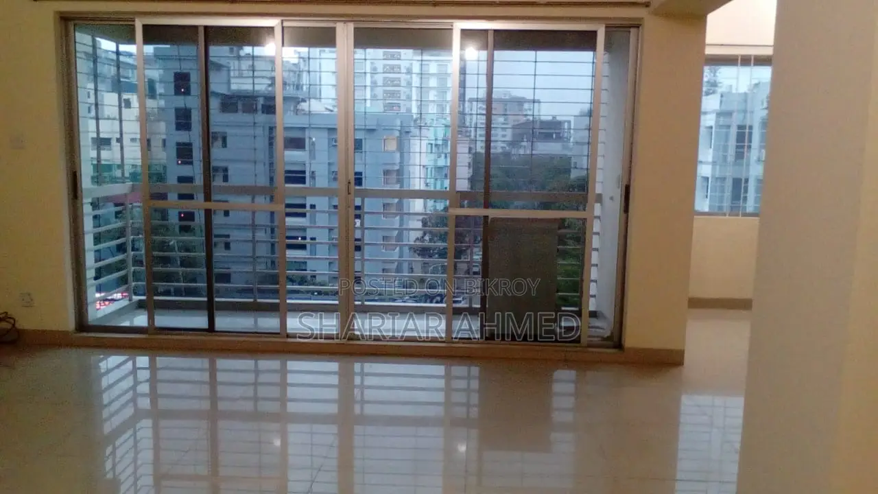 4-Bedroom 2800 SqFt Apartment for Rent in Gulshan in Gulshan