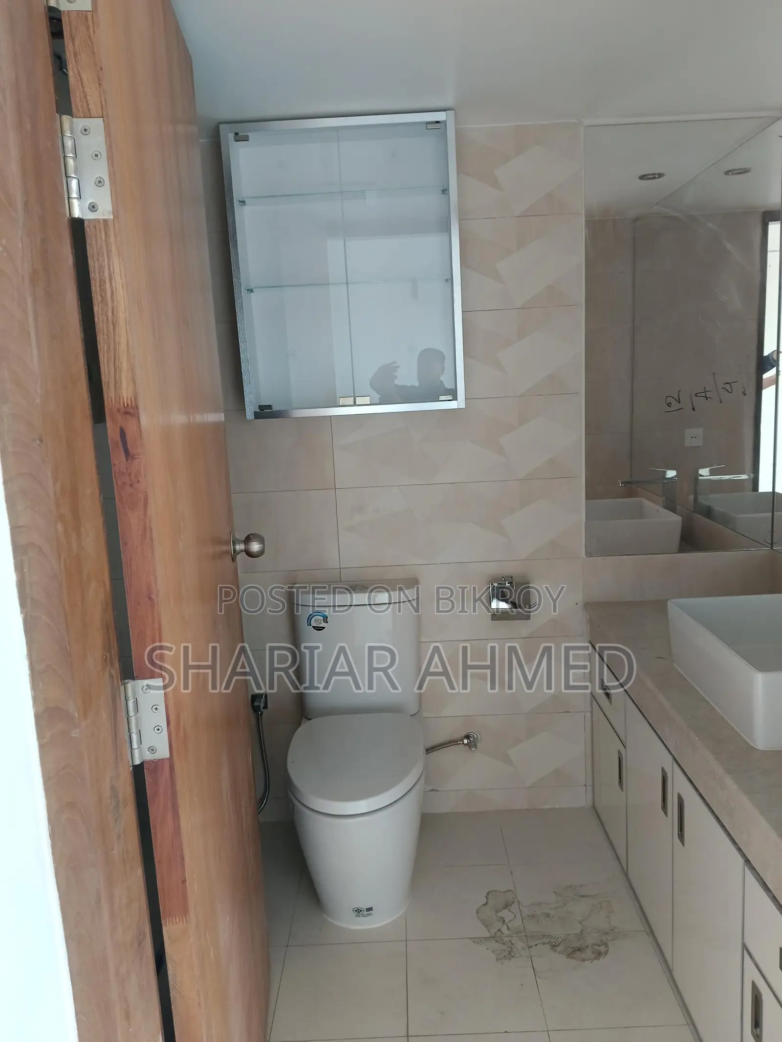 3750 Sqft 4 Bed Unfurnished Apartment For Rent In Gulshan 2 in Gulshan