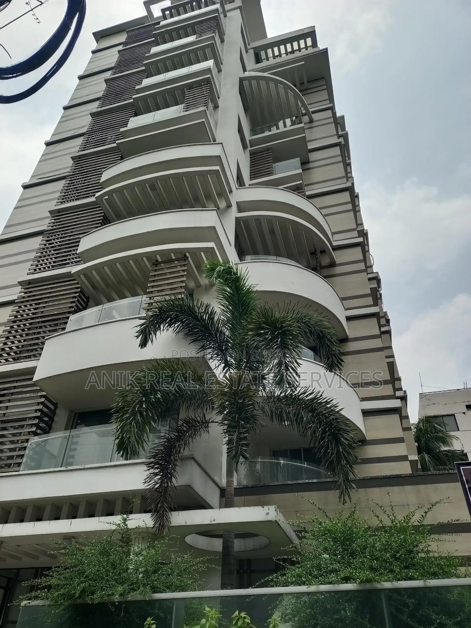 28000 Sft Full House Rent In Baridhara in Baridhara