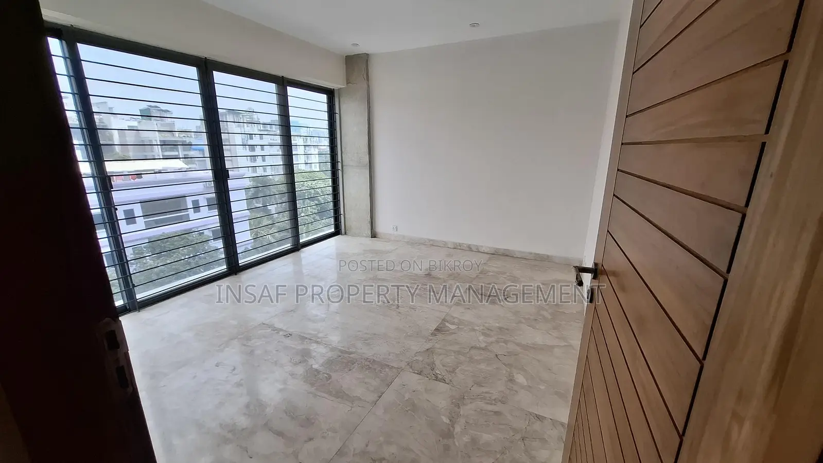 5bdrm Apartment in Gulshan for sale in Gulshan