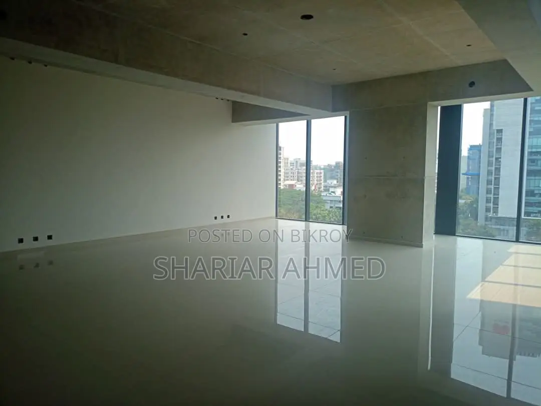 Brand New 3000 SqFt Commercial Floor For Rent In GULSHAN 2 in Gulshan