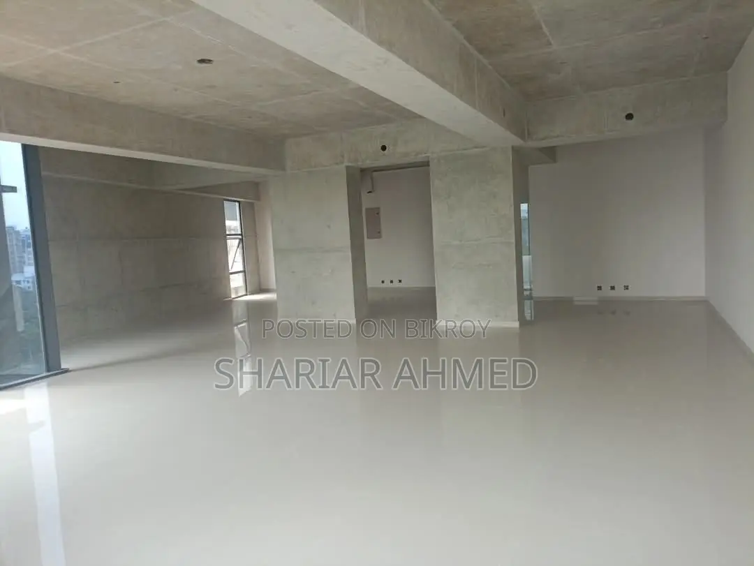Brand New 3000 SqFt Commercial Floor For Rent In GULSHAN 2 in Gulshan