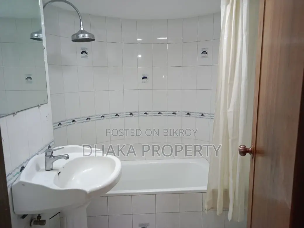 2500sqFt.Full Furnish 3Bed Apartment Rent At Gulshan in Gulshan