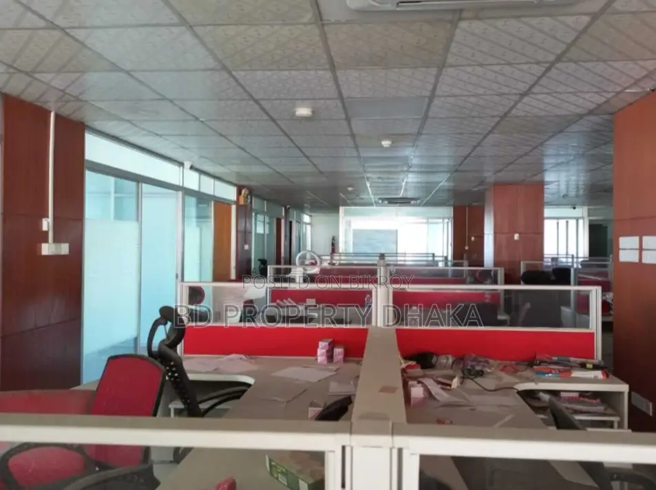 8000 Sqft Open Semi Furnished Commercial Space Rent in Banani in Banani