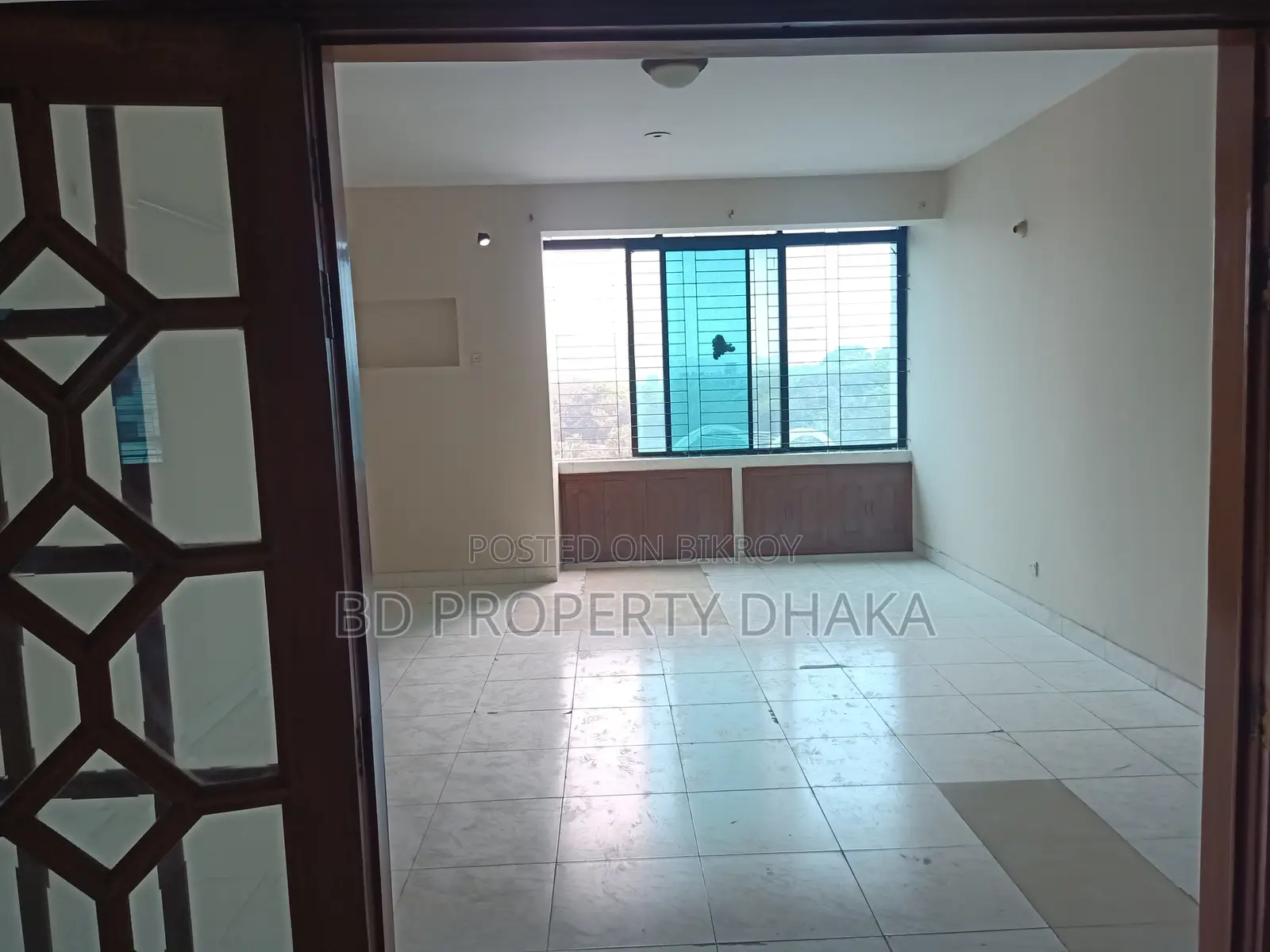 2400sft residential office space for rent in Banani