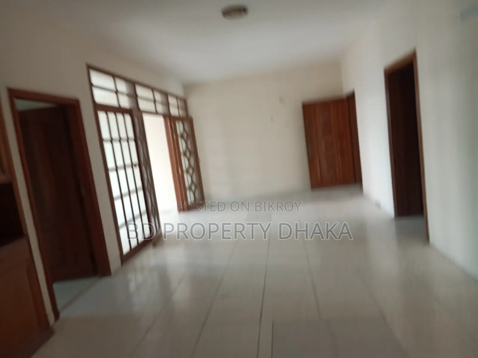 2400sft residential office space for rent in Banani
