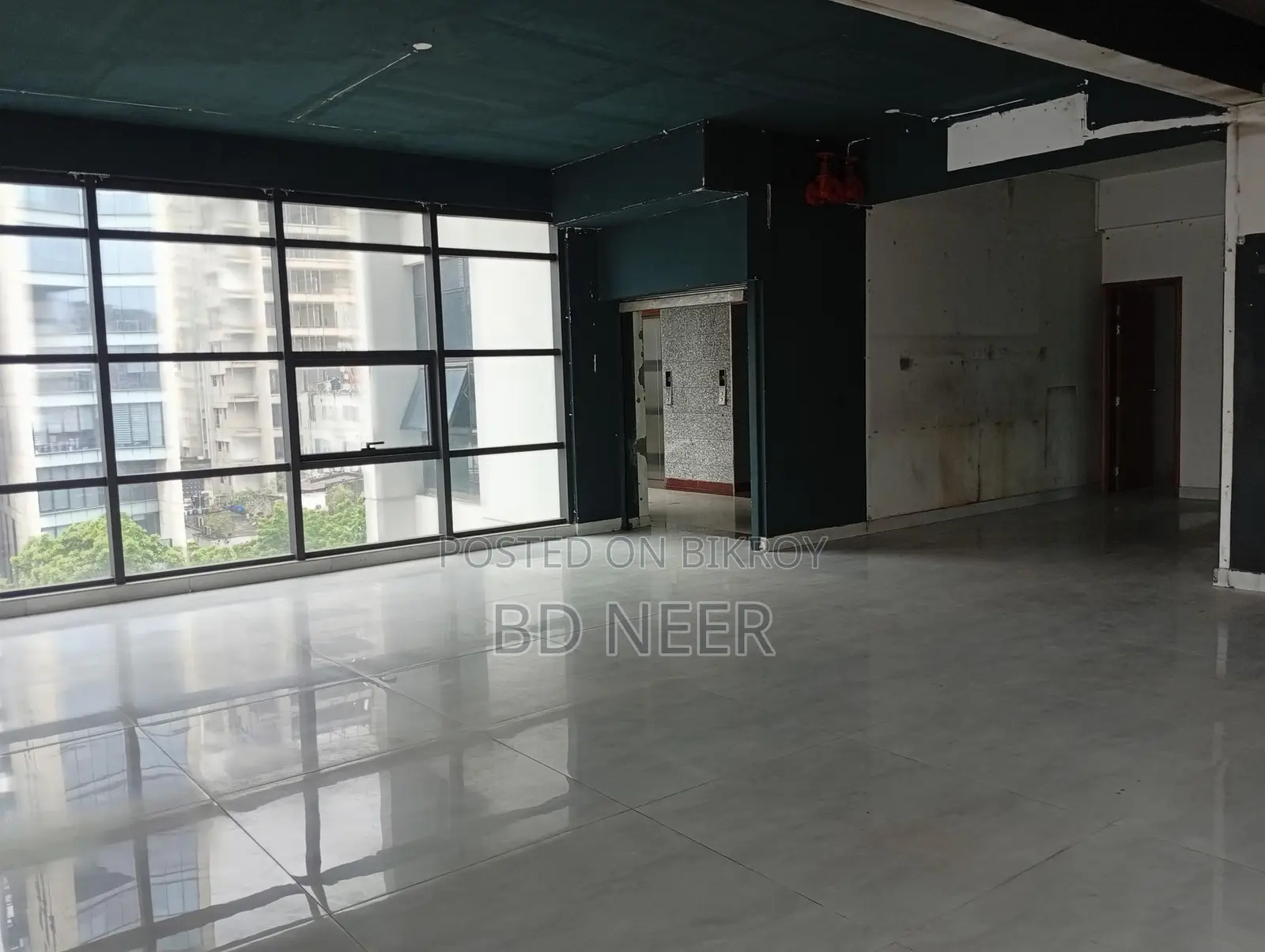100% Commercial 2500 Sqft Open Space For Rent in Gulshan-1 in Gulshan