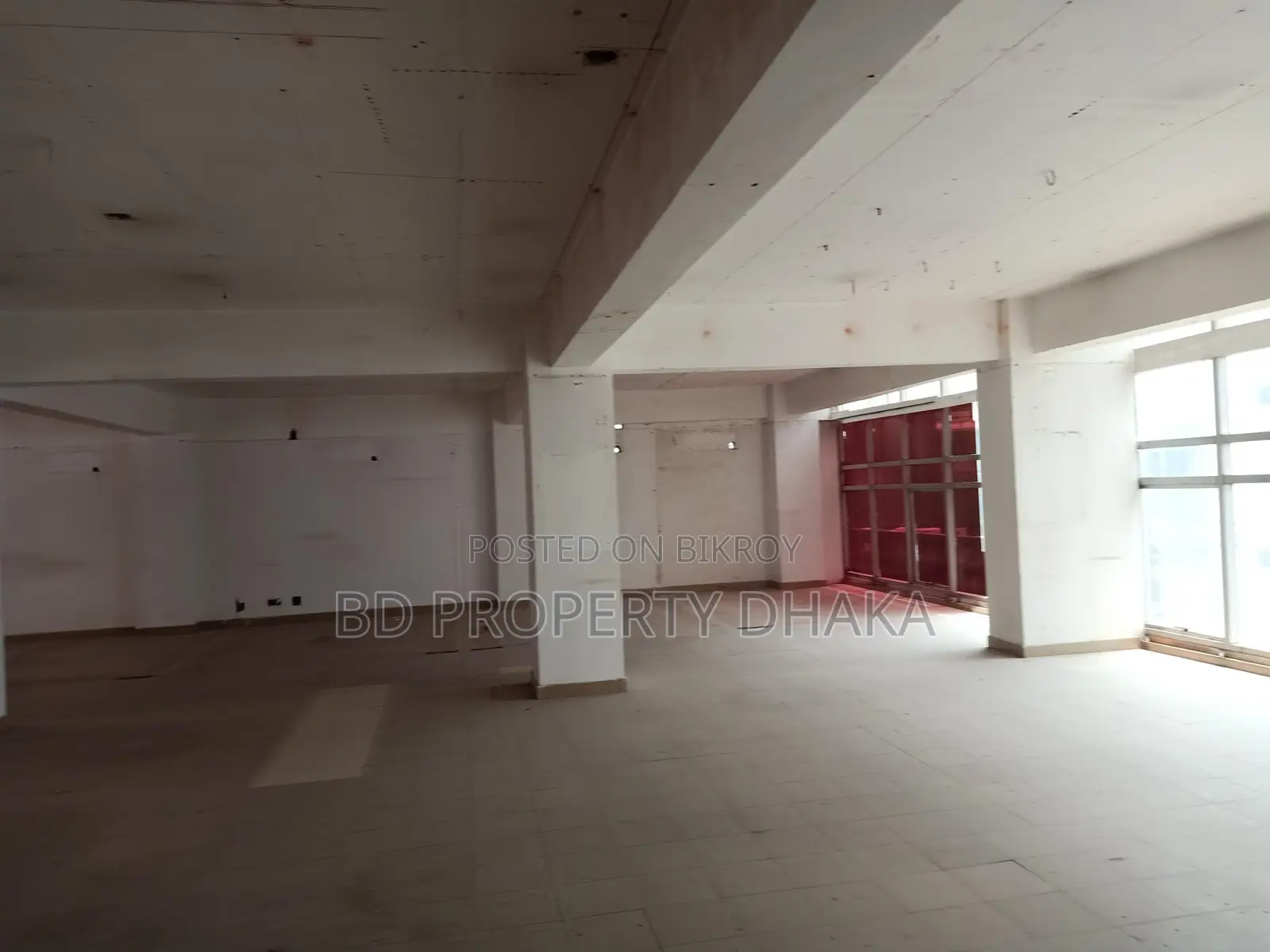 3000 Sqft Open Commercial Space Rent In Gulshan Avenue in Gulshan