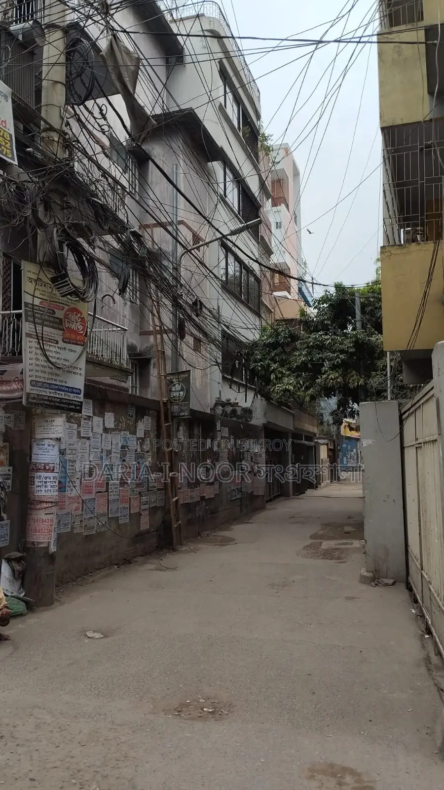 4-story old house for sale on 5 katha land at Indira Road in Tejgaon