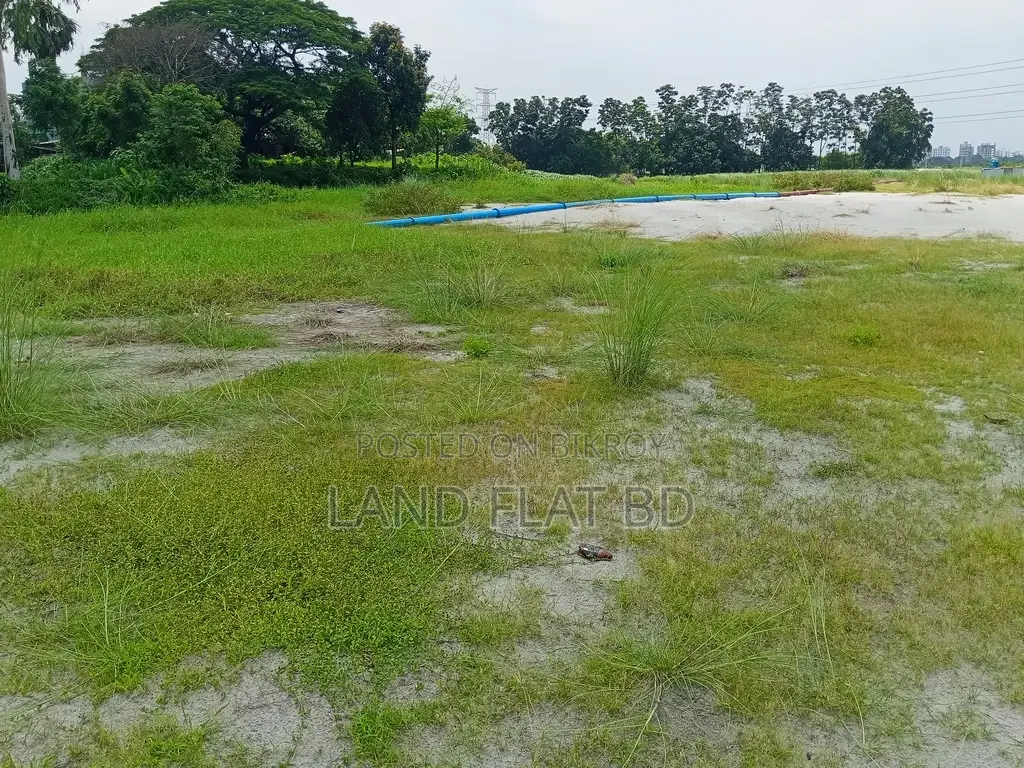 Urgent Sale: Roadside Land @ 3 Katha in Keraniganj