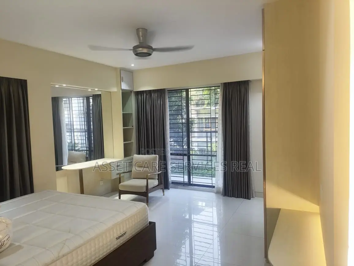 Luxurious 4Bed Furnished Apartment Rent Baridhara Diplomatic Zone in Baridhara