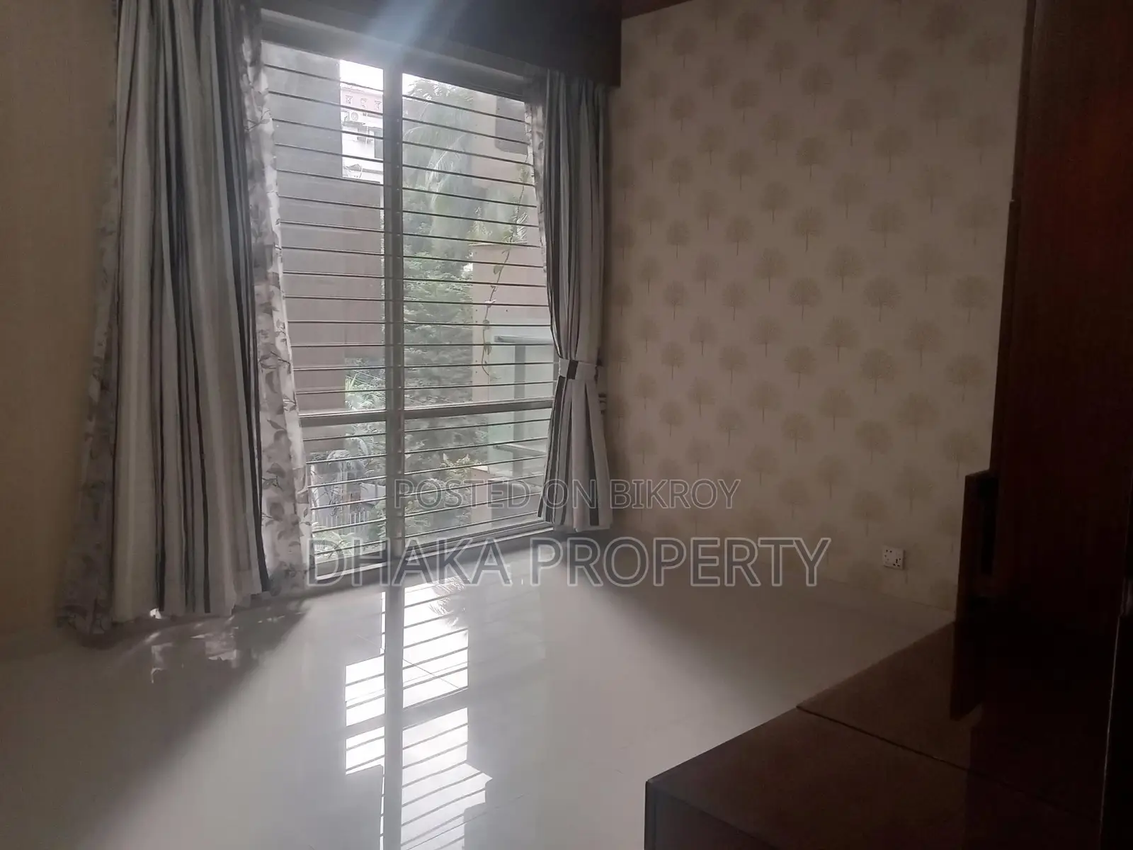 Semi Furnished 3-Bedrooms Nice Apartment Rent in Gulshan in Gulshan