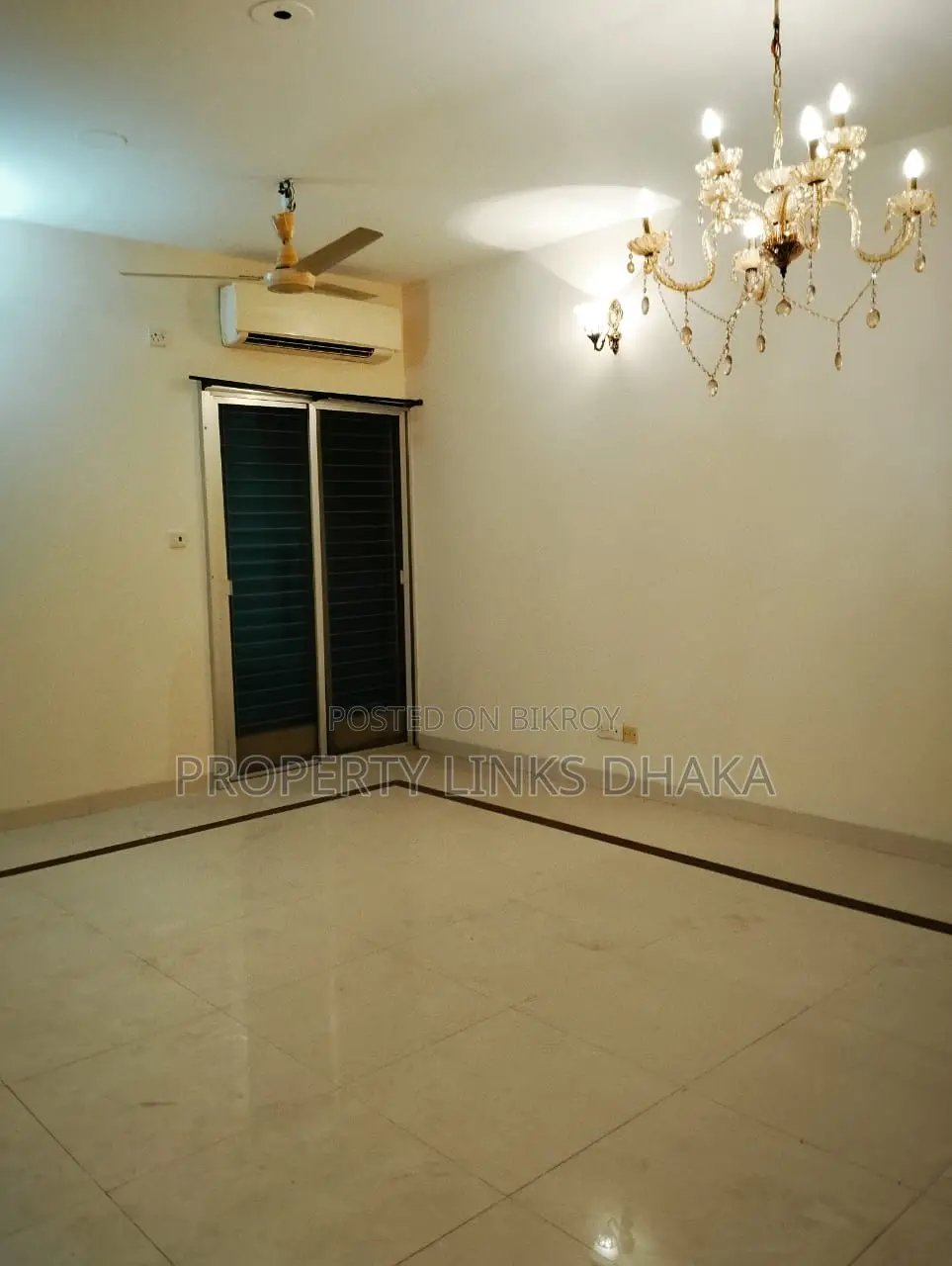 Semi Furnished Flat near Youth Club in Gulshan-2 in Gulshan