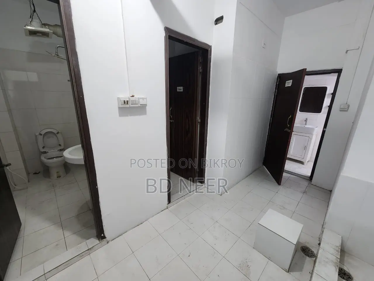 Commercial Furnished Office Space Available For Rent in Gulshan-2 in Gulshan