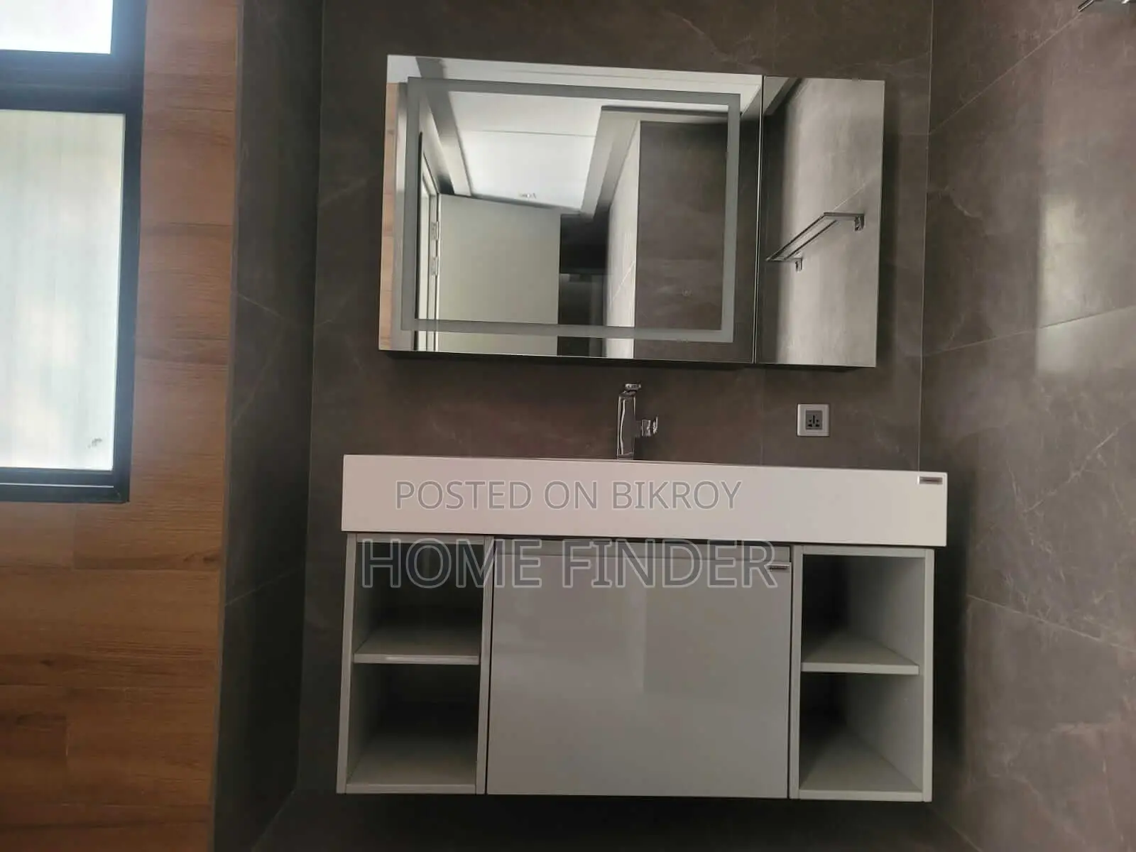 Semi Furnished Luxury Apartment Rent In GULSHAN 2 in Gulshan
