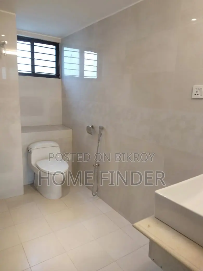 2950 SqFt Exclusive Apartment for Rent in Gulshan