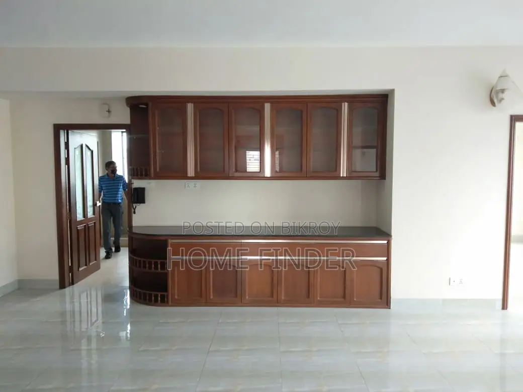 2950 SqFt Exclusive Apartment for Rent in Gulshan