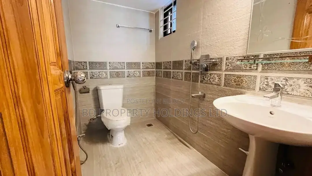 Exclusive 2600 Sft Semi Furnish Apartment Rent In Bashundhara in Basundhara
