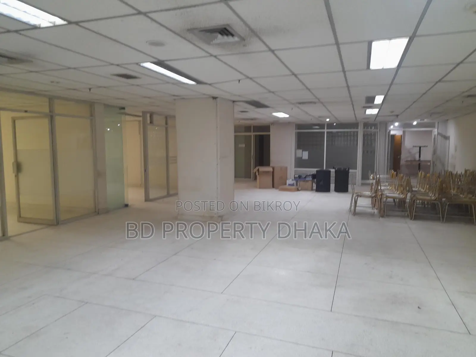 6100 Sqft Semi-furnished Open Commercial Space for Rent in Banani in Banani
