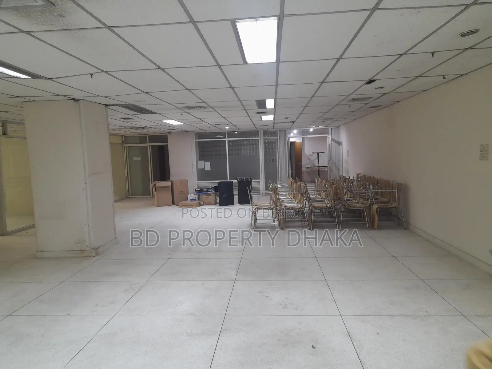 6100 Sqft Semi-furnished Open Commercial Space for Rent in Banani in Banani