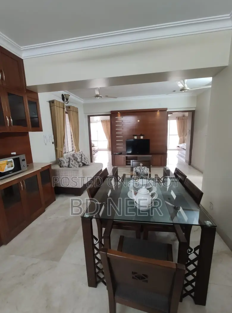 luxury fully furnish 3 Bed room apt rent in Gulshan in Gulshan