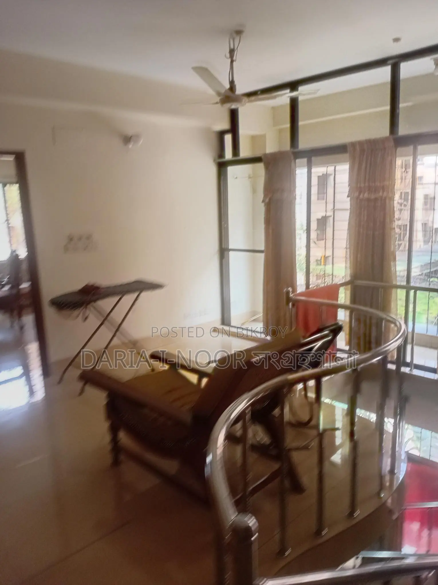 Four houses on a 7-story plan on 3 kathas with Duplex facilities in Bashundhara Block G in Basundhara