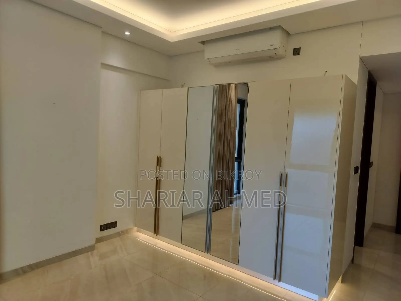 3 Bed 3700 Sqft Semi-Furnished Flat For Rent In Gulshan in Gulshan