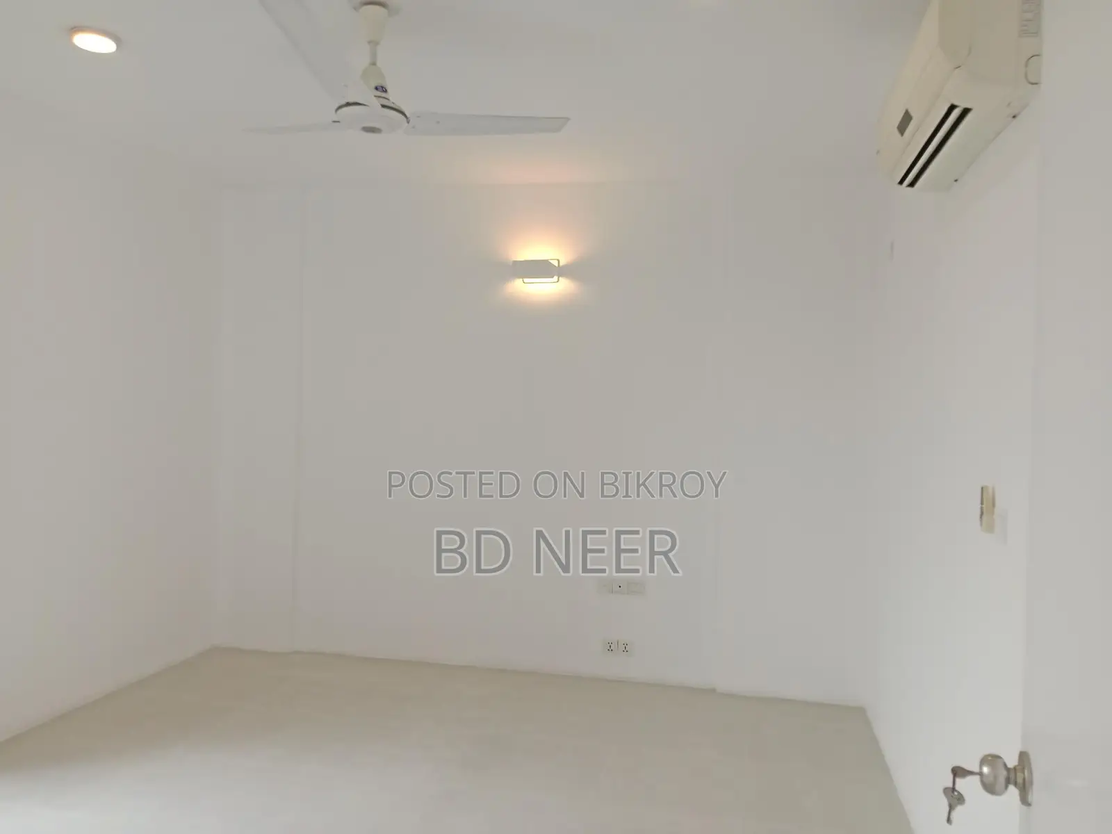 lake view 4 Bed room apt rent in Gulshan 2 North side in Gulshan