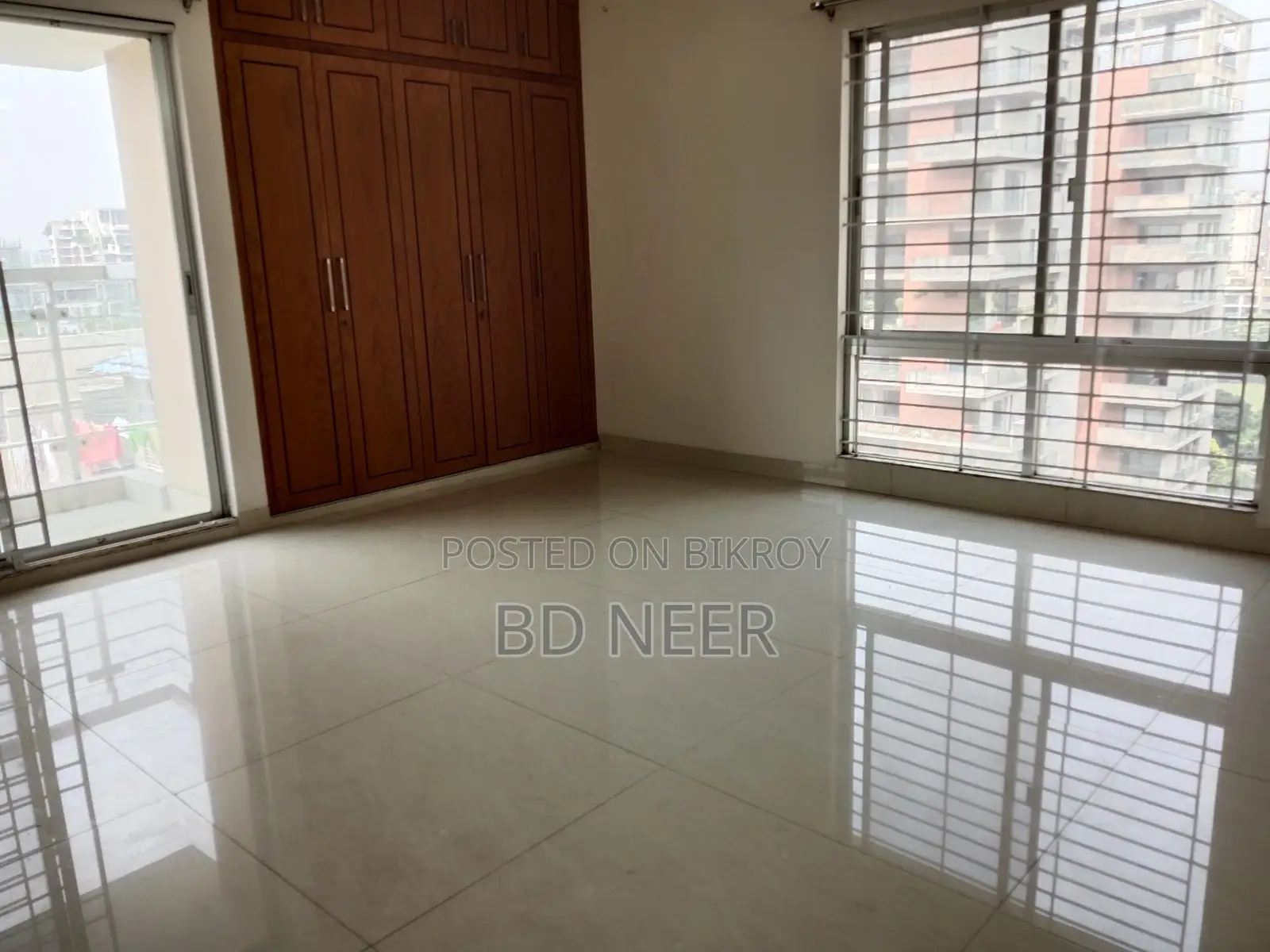 Very well semi furnish 4 Bed room have gym apt rent in Gulshan 1 in Gulshan
