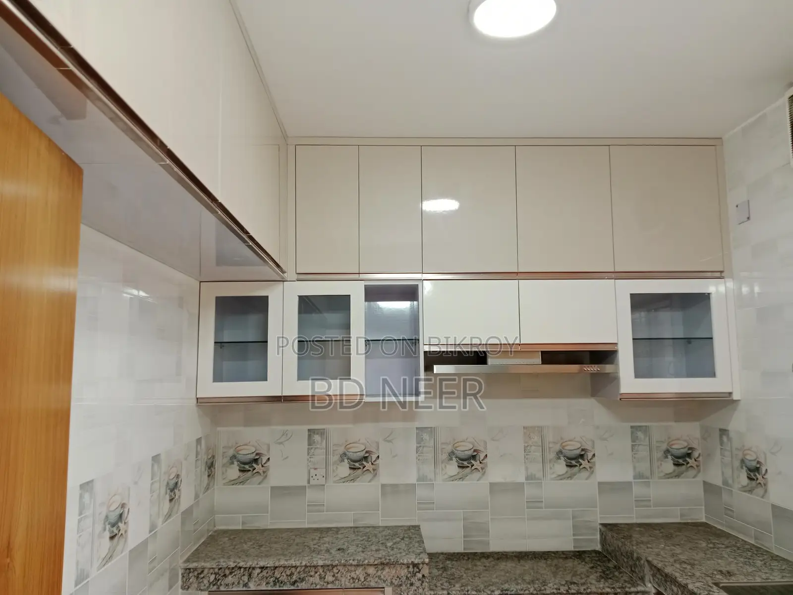 Very well semi furnish 4 Bed room have gym apt rent in Gulshan 1 in Gulshan