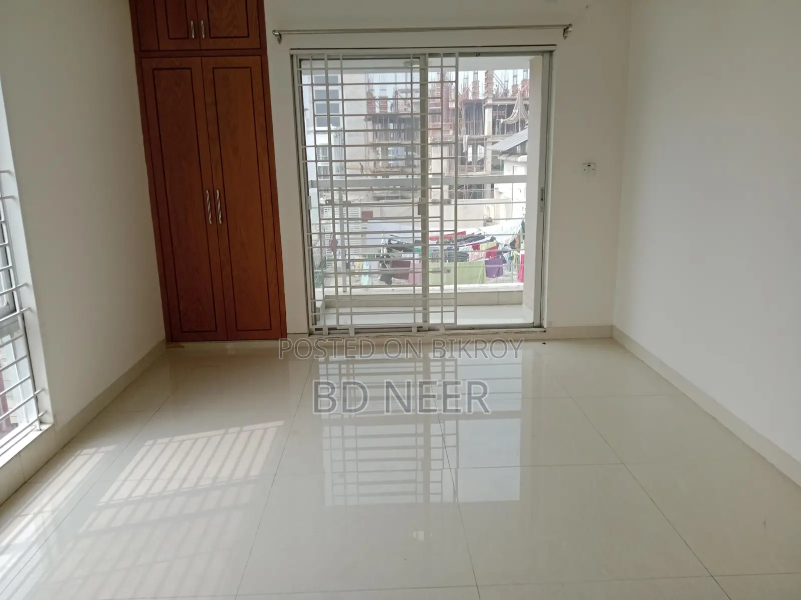 Very well semi furnish 4 Bed room have gym apt rent in Gulshan 1 in Gulshan